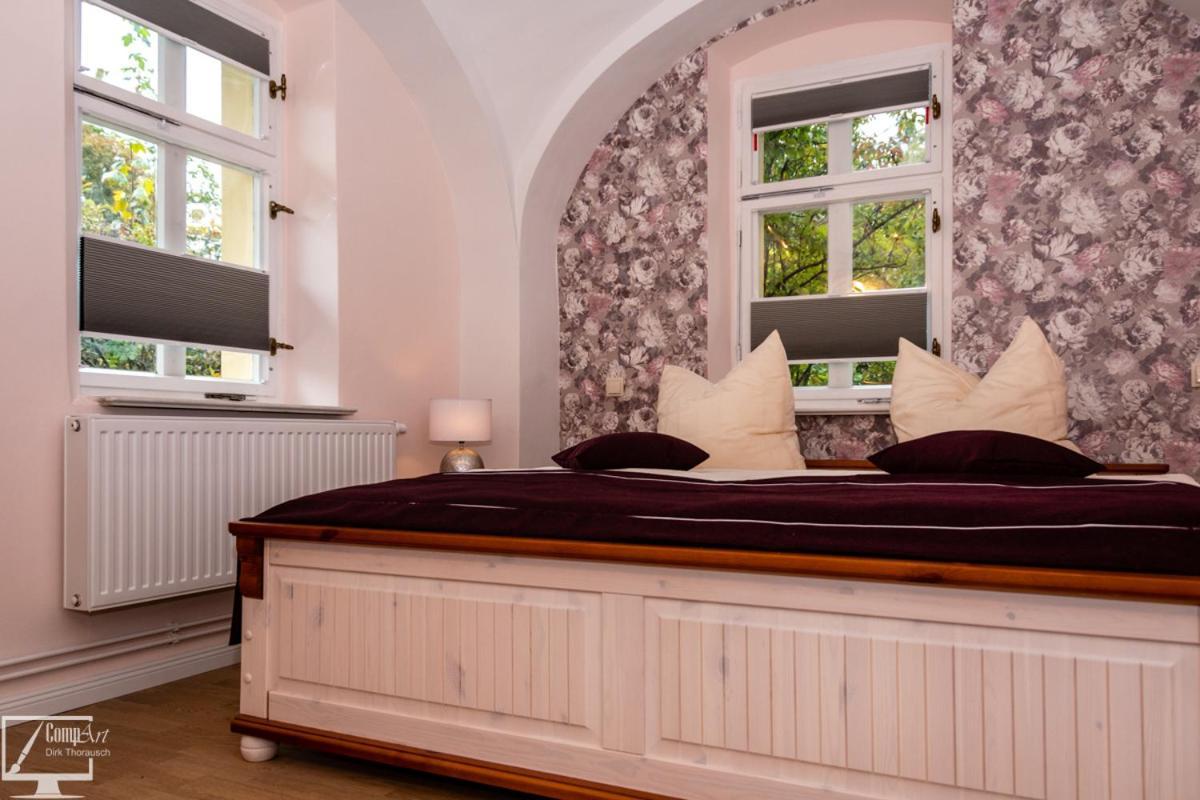 Kavalierhaus Im Rhododendronpark Kromlau Gablenz Exteriér fotografie